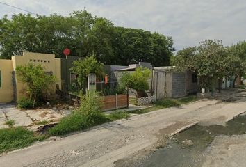 Casa en  Calle Fresno, Fraccionamiento Colinas De San Juan, Juárez, Nuevo León, 67262, Mex