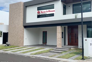 Casa en fraccionamiento en  Misión De Concá, Municipio De Querétaro