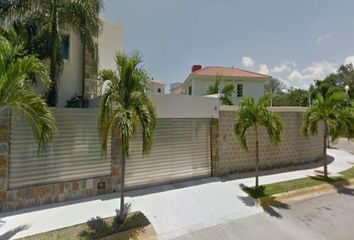 Casa en  Avenida Holbox 2, Sm 11, Cancún, Quintana Roo, México