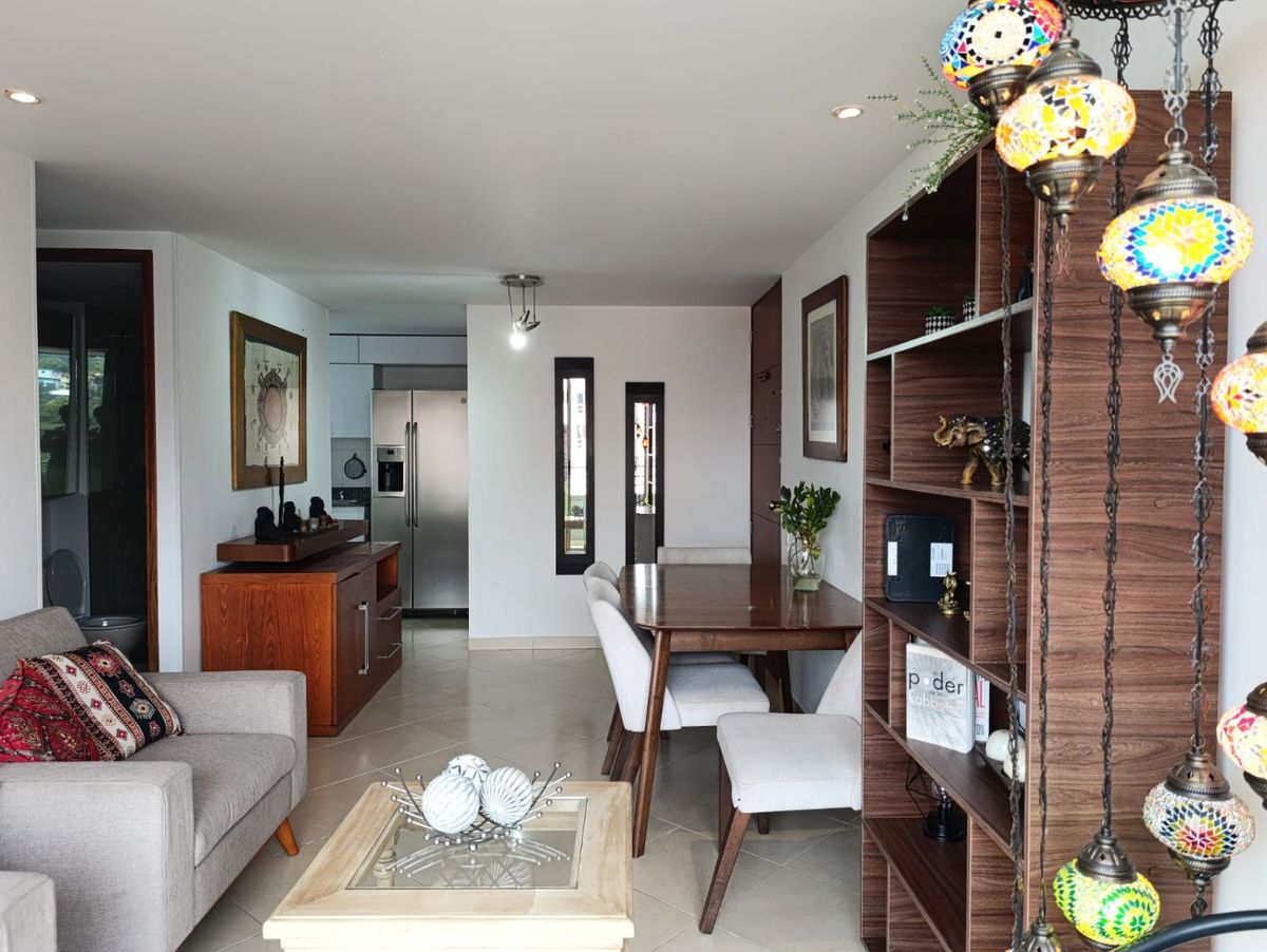 Apartamento en arriendo Provenza (Suroriente) en Provenza