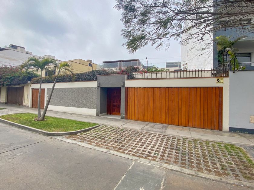 venta Casa en Santiago de Surco, Lima (ZELLY VERGARA)