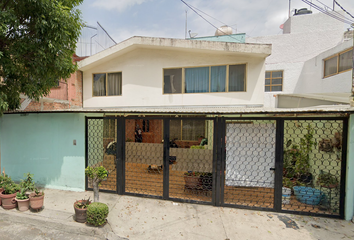 Casa en  Yautepec 7, Coapa, Vergel Del Sur, 14340 Ciudad De México, Cdmx, México