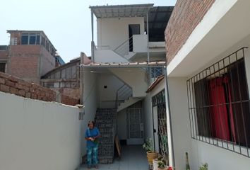 Departamento en  Av. Las Gaviotas 984, Lima, Perú