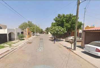 Casa en  Avenida Manuel Z. Cubillas, Las Palmas, Hermosillo, Sonora, México