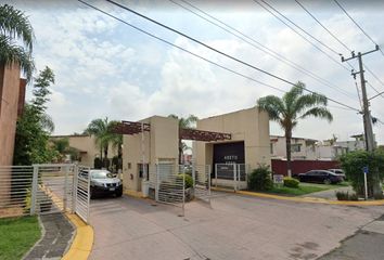 Casa en fraccionamiento en  Pueblo Toluquilla, San Pedro Tlaquepaque