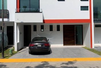 Casa en fraccionamiento en  Valle Real, Zapopan, Zapopan, Jalisco