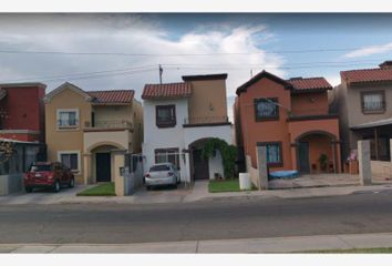 Casa en  Avenida Dominikos 2016-2086, Fracc Residencial Barcelona Ii, Mexicali, Baja California, 21323, Mex