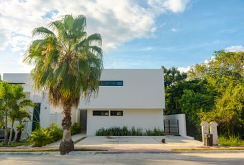 Casa en  Playa Magna, Playa Del Carmen, Quintana Roo, México