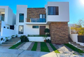 Casa en fraccionamiento en  Calle Paseo De Las Pitahayas, Soneto, Zibata, Condominio Ceiba, El Marqués, Querétaro, 76269, Mex