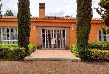 Casa en condominio en  Club De Golf Los Encinos, Lerma