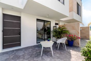 Casa en  Carretera Cuernavaca - Acapulco, Real Del Puente, Xochitepec, Morelos, 62790, Mex