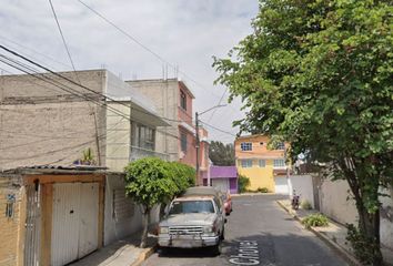 Casa en  Casimiro Chovel, Las Peñas, Iztapalapa, Cdmx, México