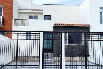 Casa en fraccionamiento en  Calle Paseo Del Girasol 224-373, Estación Bernal, Tequisquiapan, Querétaro, 76776, Mex