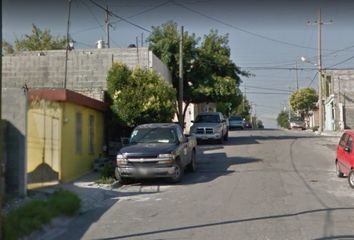 Casa en  Calle 6, Australia, Saltillo, Coahuila De Zaragoza, México
