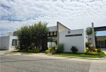 Casa en  Tesistan Country Residencial, Calle Margarita, Nuevo México, Jalisco, México