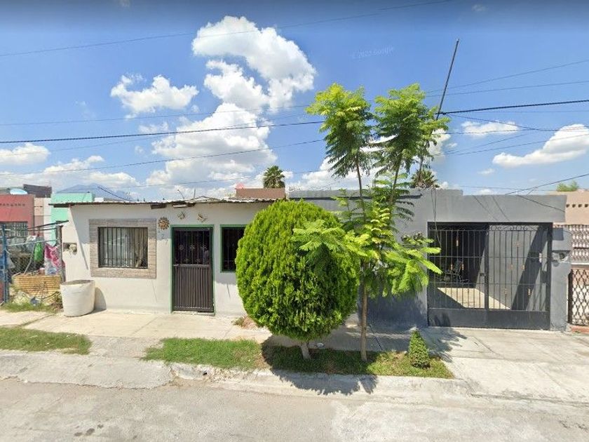 venta Casa en Barrio Antiguo Cd. Solidaridad, Monterrey (AZ32404)