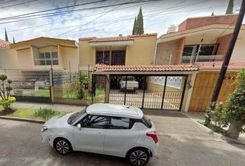 Casa en  Avenida Faro 2963, Bosques De La Victoria, Guadalajara, Jalisco, México