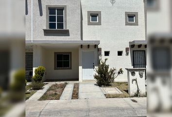 Casa en condominio en  Puerta Verona Residencial, Avenida Puerta Verona, Santiago De Querétaro, Querétaro, México