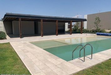 Lote de Terreno en  Fuentes Residencial En Campanario Norte, Anillo Vial Fray Junípero Serra, Santiago De Querétaro, Querétaro, México