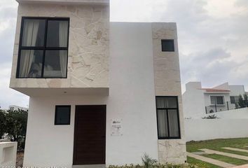 Casa en  Ciudad Maderas, Anillo Vial Iii Oriente, Querétaro, México