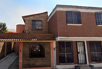 Casa en  Avenida Calamus, Geovillas Santa Barbara, Ixtapaluca, Estado De México, México