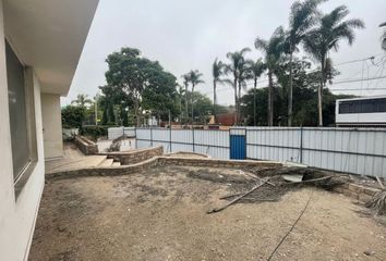 Terreno en  Av. Octavio Espinosa 141, San Isidro, Perú