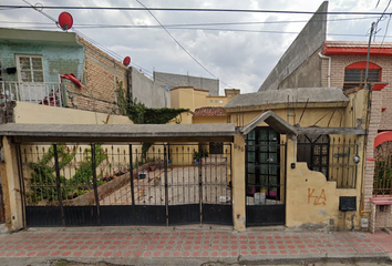 Casa en  Calle Ateneo 896, Zona Centro, Saltillo, Coahuila De Zaragoza, México