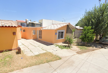 Casa en  Cerrada San Arturo, Amistad, Torreón, Coahuila De Zaragoza, México
