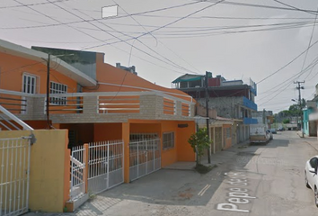Casa en  Calle Pepe Del Rivero, Gaviotas Norte, Villahermosa, Tabasco, México