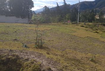 Terreno Comercial en  La Merced, Quito