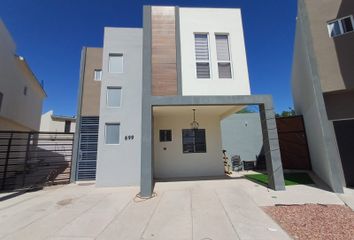 Casa en fraccionamiento en  Belisa Residencial Etapa 1 Y 2, Calle Nardos, Ciudad Juárez, Chihuahua, México