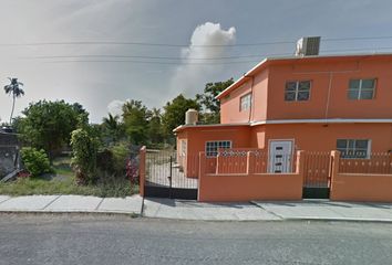 Casa en  Av Ursulo Galván, Tarimoya, Veracruz, México