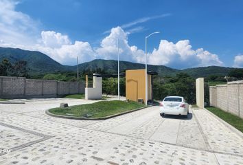 Lote de Terreno en  Los Pinos Residencial Chapala, Chapala, Jalisco, México