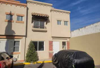 Casa en fraccionamiento en  Real Vizcaya Vinte, Huertas Mz 020, Ojo De Agua, Estado De México, México