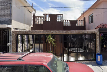 Casa en  Octavio Gutiérrez, Unidad Laboral 1er Sector, 66440 San Nicolás De Los Garza, N.l., México