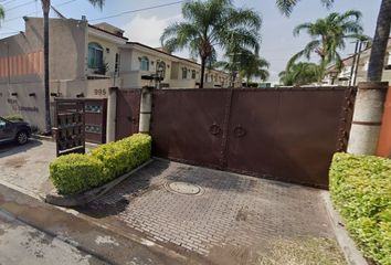 Casa en  Villa Juárez, Francisco Sarabia, Zapopan, Jalisco, México