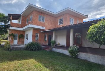 Casa en  Ixtlahuacán De Los Membrillos, Jalisco, Mex