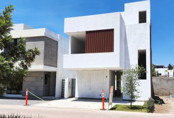 Casa en  Bosquetto Coto Privado, Circuito Del Bosque, Zapopan, Jalisco, México