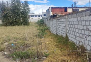 Terreno Comercial en  Estadio La Joya, Pedro Pablo Echeverría, Ambato, Ecuador