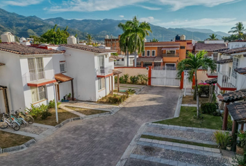 Casa en fraccionamiento en  Calle Golondrina 197, Fovissste 96, Puerto Vallarta, Jalisco, México