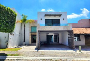 Casa en  Boulevard Europa, Lomas De Angelópolis, Tlaxcalancingo, Puebla, México