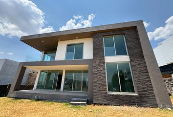 Casa en  Club De Golf Tres Marías, Avenida Tres Marias, Morelia, Michoacán, México