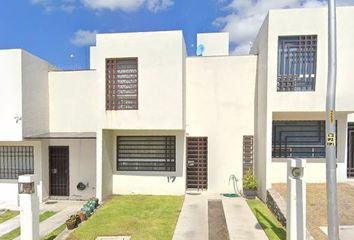 Casa en  Misión Marbella, Maravillas, Los Olvera, Querétaro, México