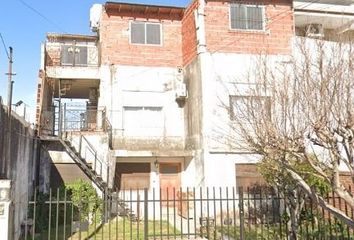 Casa en  Juan Del Campillo 2844, Villa Luzuriaga, Provincia De Buenos Aires, Argentina