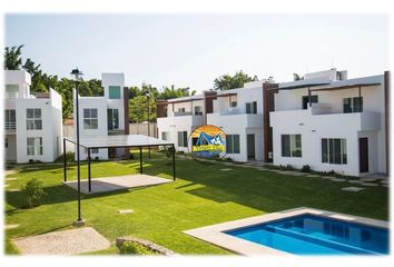 Casa en condominio en  Lomas De Jiutepec, Jiutepec, Morelos