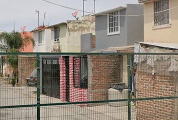 Casa en condominio en  Camino De Los Alamos, La Azucena, Galaxia Bonito Jalisco, Jalisco, México
