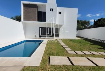Casa en  Privada Del Jazmín, Narciso Mendoza, Cuautla, Morelos, 62756, Mex