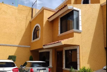 Casa en  Quinta Cerrada Circuito Bahamas No. 343, Lomas Estrella 1ra Sección, Ciudad De México, Cdmx, México