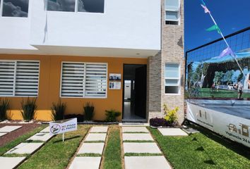 Casa en fraccionamiento en  Real Castillejo, Morelia, Michoacán, México