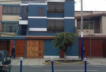 Departamento en  Avenida Ariosto Matellini 177, Chorrillos, Peru